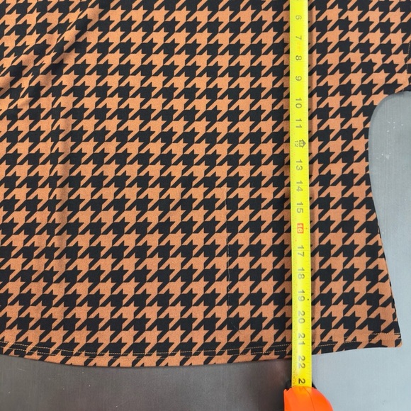 Melloday Womens Brown Short Sleeve Blouse Black Houndstooth Pattern - Picture 5 of 9